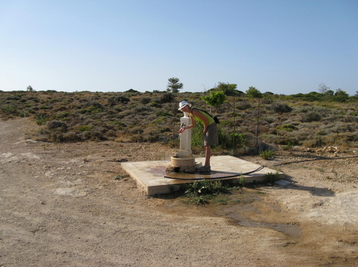 Cape Vagia, pítko s pitnou vodou - Kolymbia