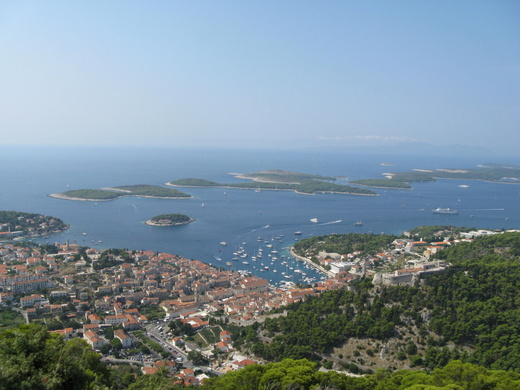 IMG_0166.JPG město Hvar a Pakleni otoci